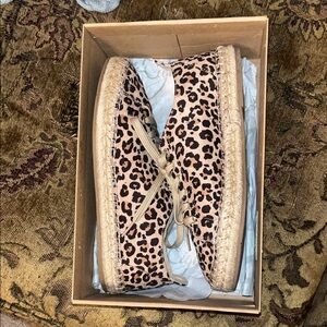 Chic Leopard Print Espadrilles
